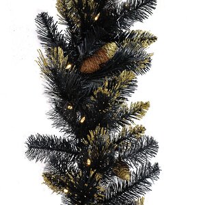Черная хвойная гирлянда с лампочками Golden Black Bristle 274*25 см, 70 теплых белых LED, на батарейках, ЛЕСКА + ПВХ National Tree Company фото 1