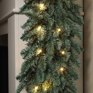 Хвойная гирлянда с лампочками Рождественская 180*33 см, 50 теплых белых LED ламп, ЛИТАЯ 100% Christmas Deluxe фото 1