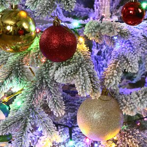 Искусственная елка с гирляндой и игрушками Финская: Сладости и Радости заснеженная 210 см, 700 разноцветных LED, контроллер, ЛИТАЯ 100% Winter Deco фото 9