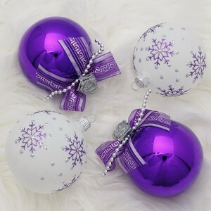 Набор стеклянных елочных шаров Романтика 7 см, 4 шт белый с  фиолетовым Фабрика Елочка фото 1