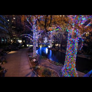 Гирлянды на дерево Клип Лайт Quality Light 100 м, 1000 разноцветных LED ламп, черный ПВХ, IP44 BEAUTY LED фото 3
