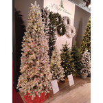 Искусственная стройная елка с гирляндой Джорджия Slim заснеженная 213 см, 1800 красных/теплых белых ламп, ЛИТАЯ + ПВХ