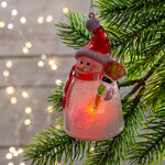 Светящаяся елочная игрушка Рождественская фигурка - Снеговик с Метлой 9 см на батарейке, подвеска